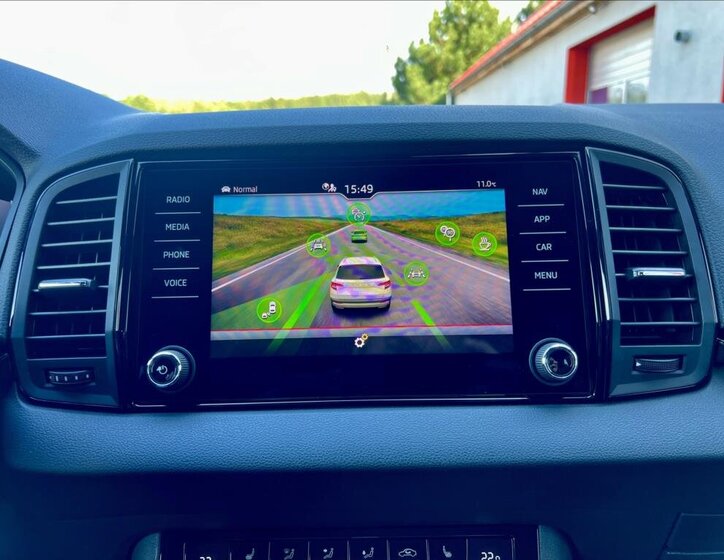 Škoda Karoq SUV 2,0 l 140 kw