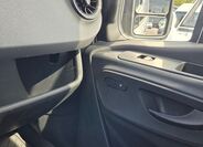 Mercedes-Benz Sprinter 17