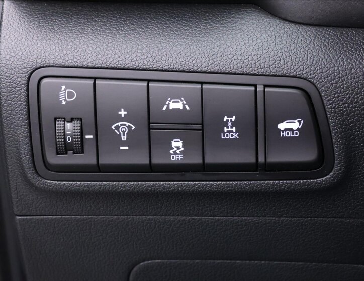 Hyundai Tucson SUV 1,6 l 100 kw