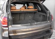 BMW X5 SUV 3,0 l 280 kw