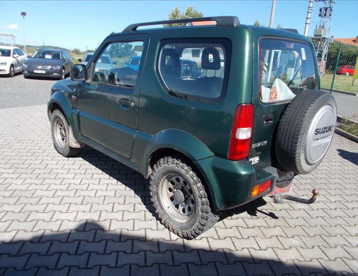 Suzuki Jimny 11