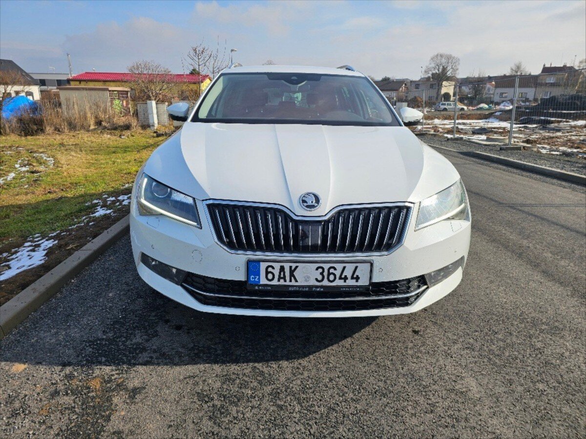 Škoda Superb Kombi 0,0 140 kw