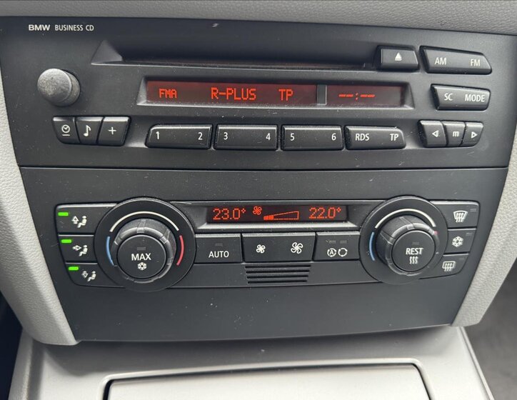 BMW Řada 3 Kombi 2,0 l 120 kw