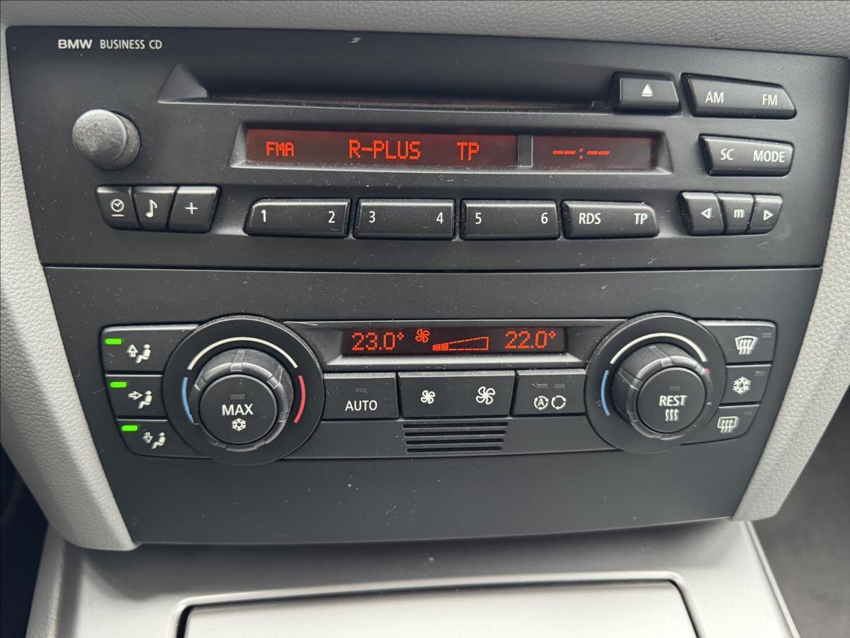 BMW Řada 3 Kombi 2,0 l 120 kw