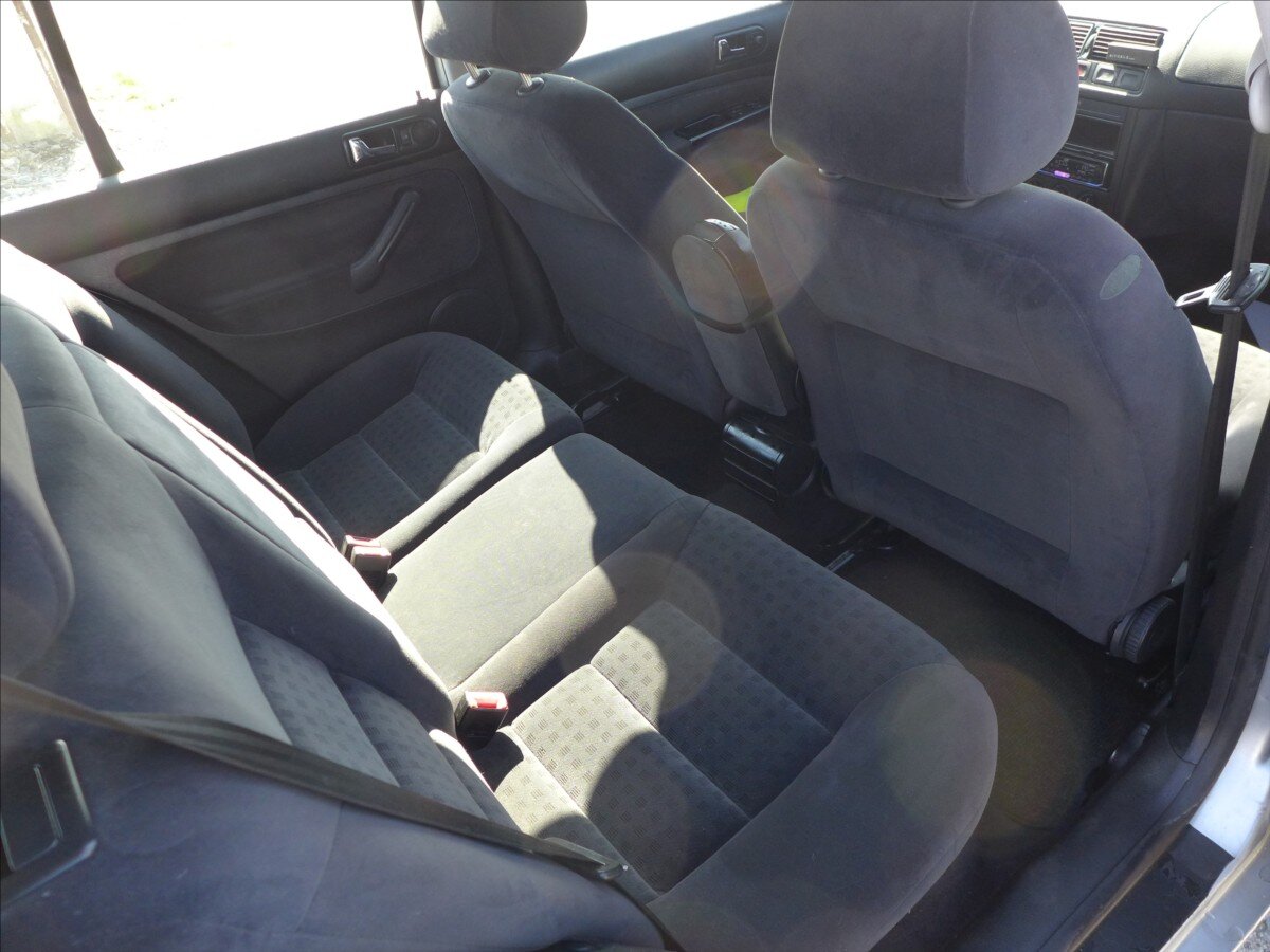 Volkswagen Golf Hatchback 1,9 l 74 kw