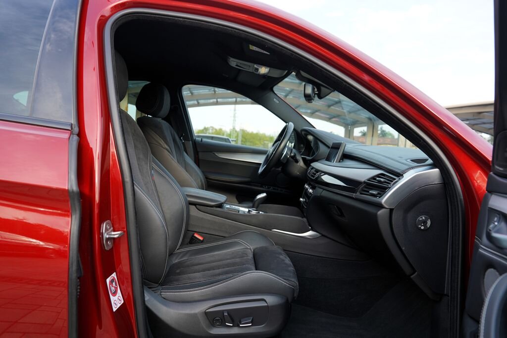 BMW X6 SUV / Terénní 3,0 l 280 kw