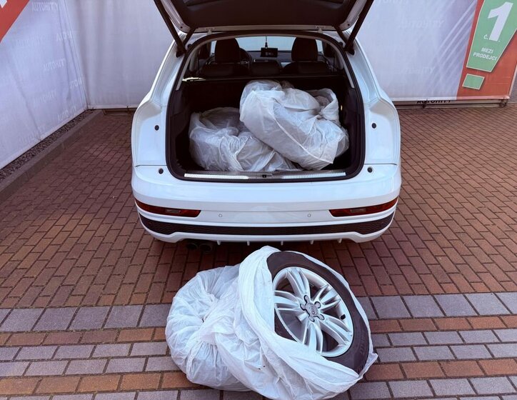 Audi Q3 SUV / Terénní 1,4 l 110 kw