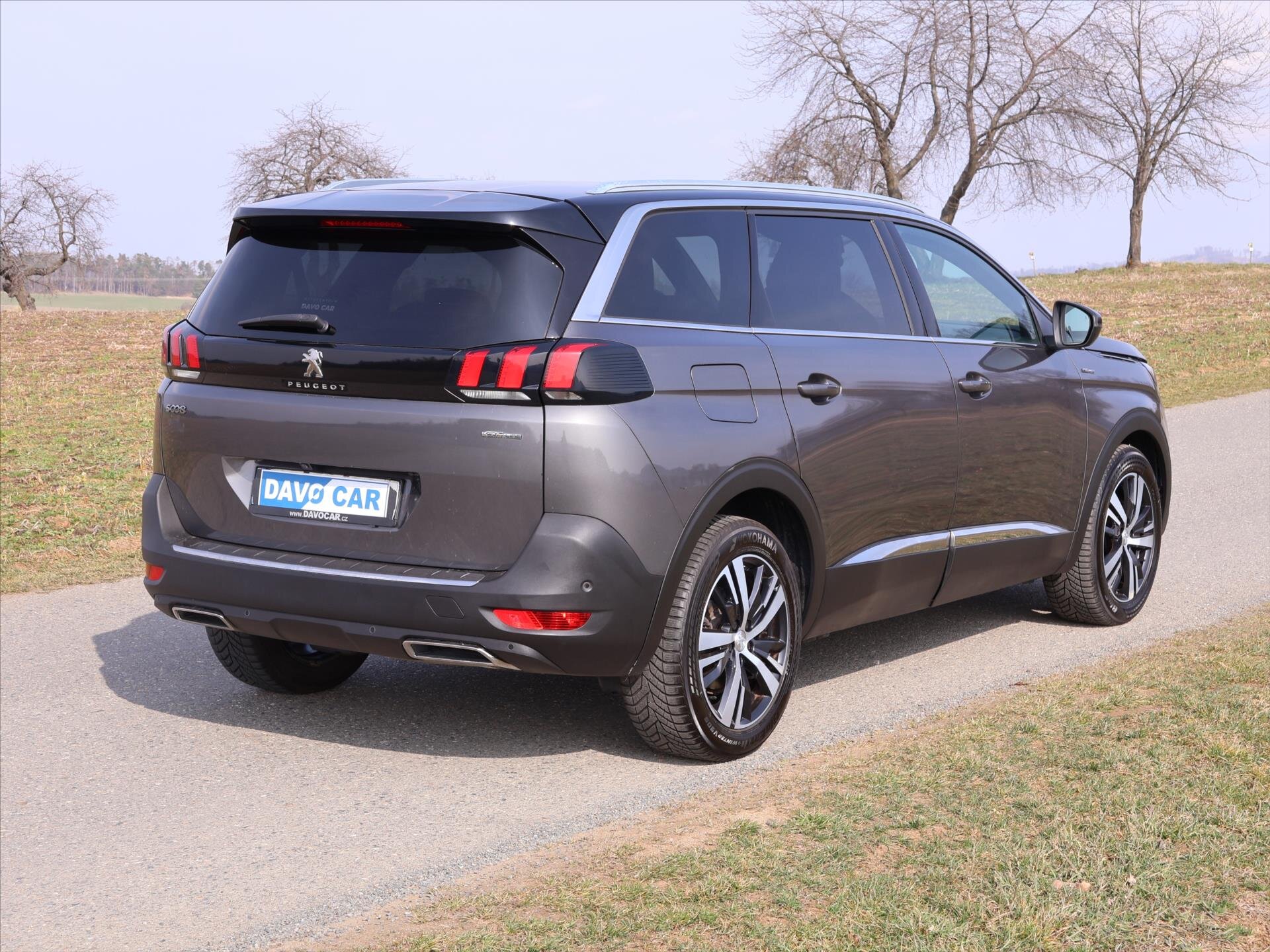 Peugeot 5008 SUV / Terénní 1,2 l 96 kw