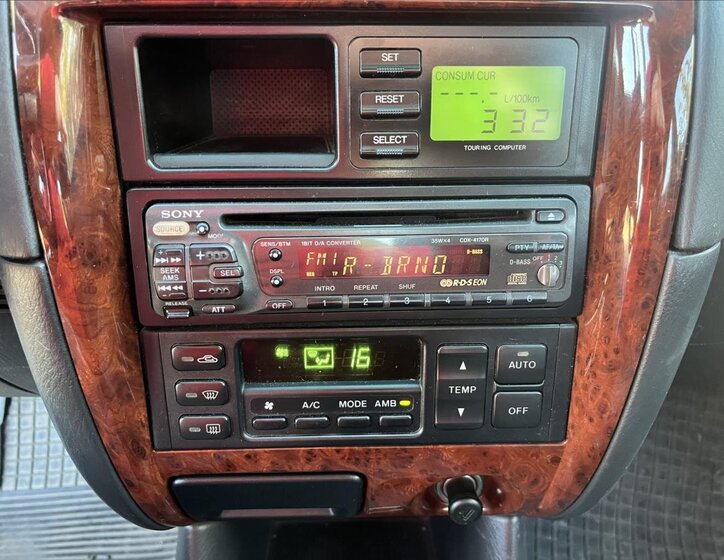 Mazda 626 Hatchback 2,0 l 85 kw