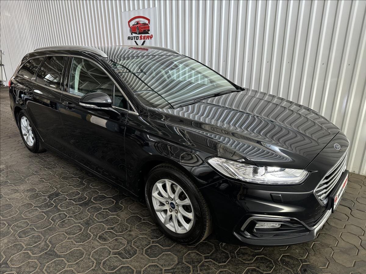 Ford Mondeo Kombi 1,5 l 121 kw