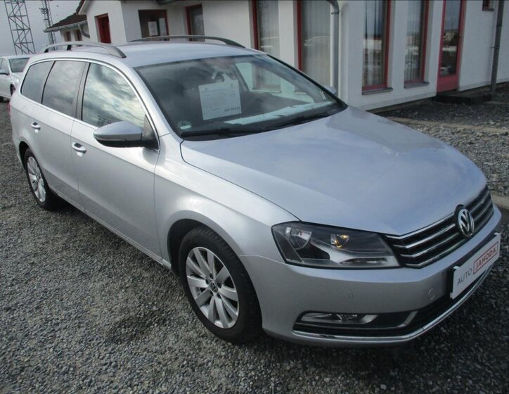 Volkswagen Passat Kombi 1,4 l 90 kw