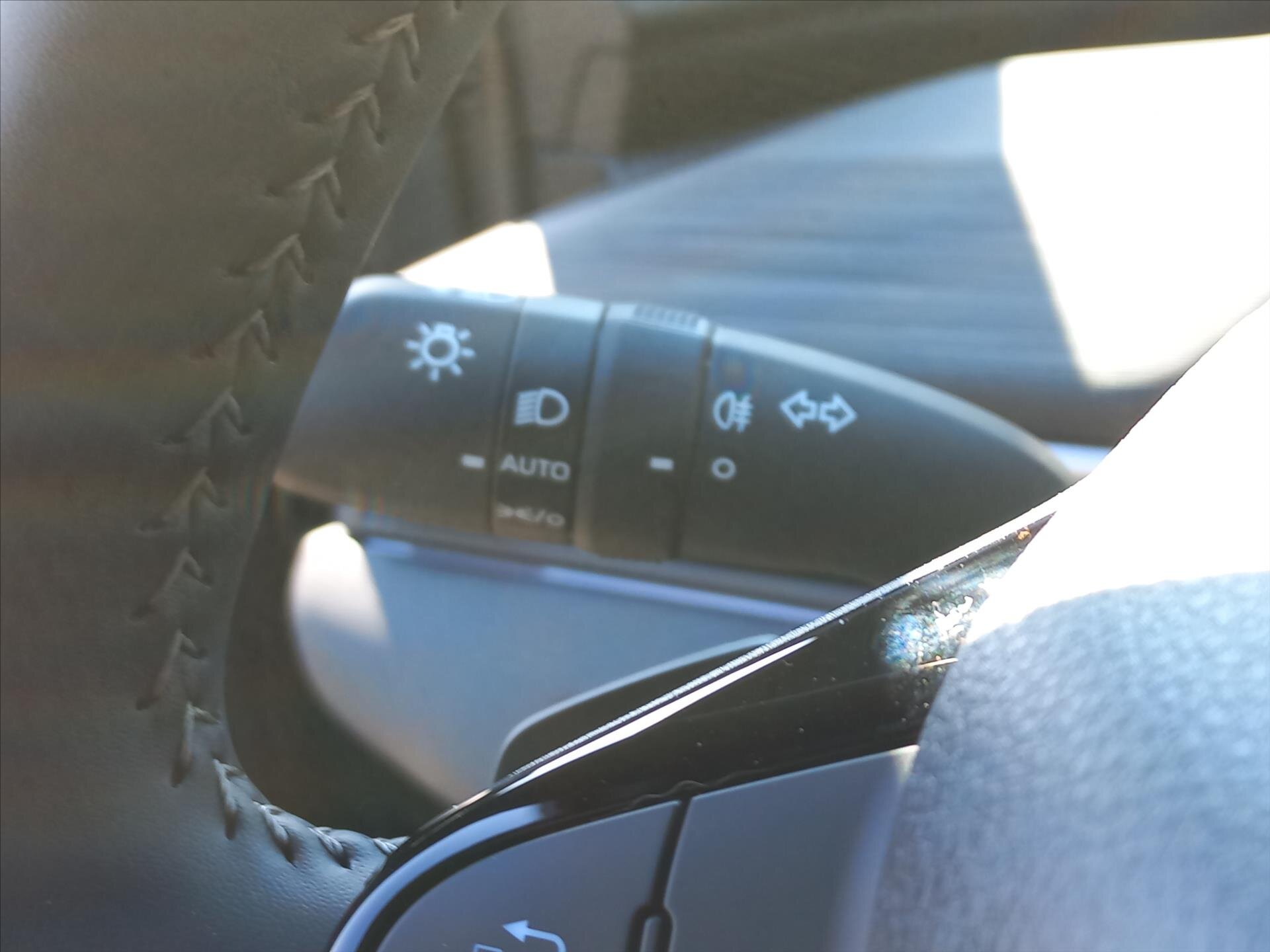 Toyota C-HR CUV / Crossover 2,0 l 0