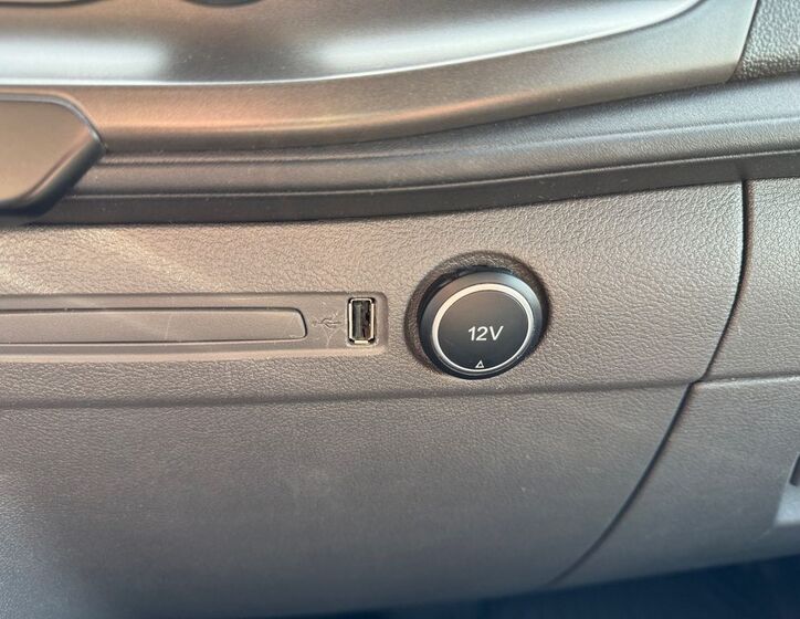 Ford Transit Custom 14