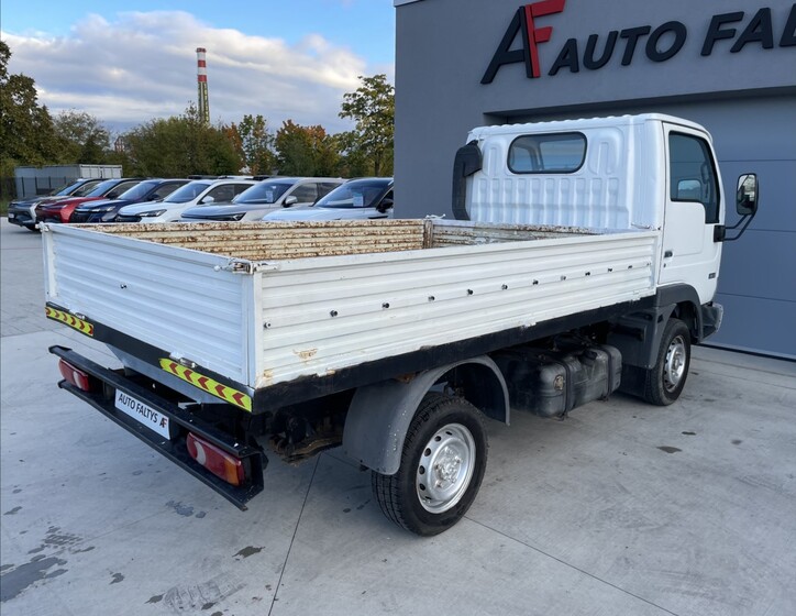 Nissan Cabstar 6
