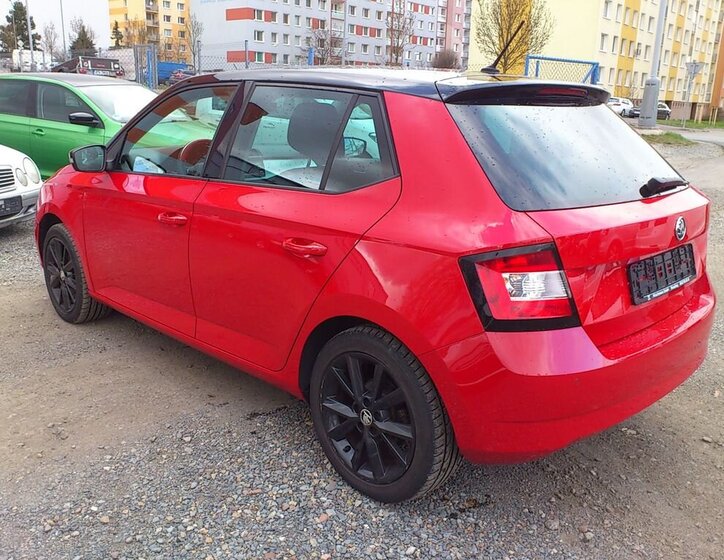 Škoda Fabia Hatchback 1,2 l 66 kw