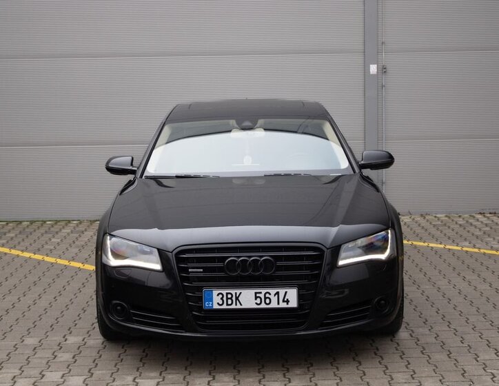 Audi A8 Sedan 3,0 l 184 kw