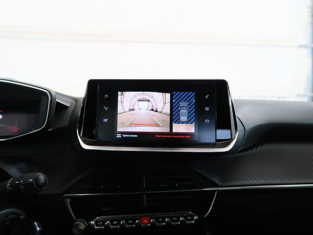 Peugeot 2008 SUV 1,2 l 74 kw