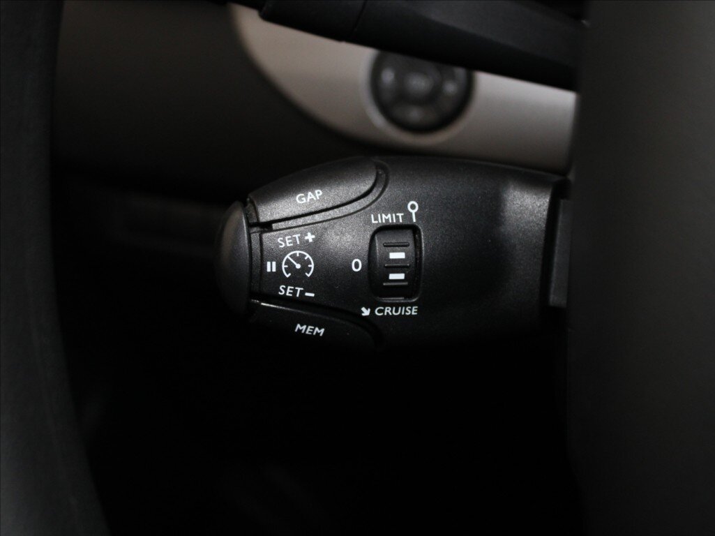 Citroën SpaceTourer MPV 2,0 l 110 kw