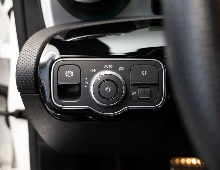 Mercedes-Benz CLA 15