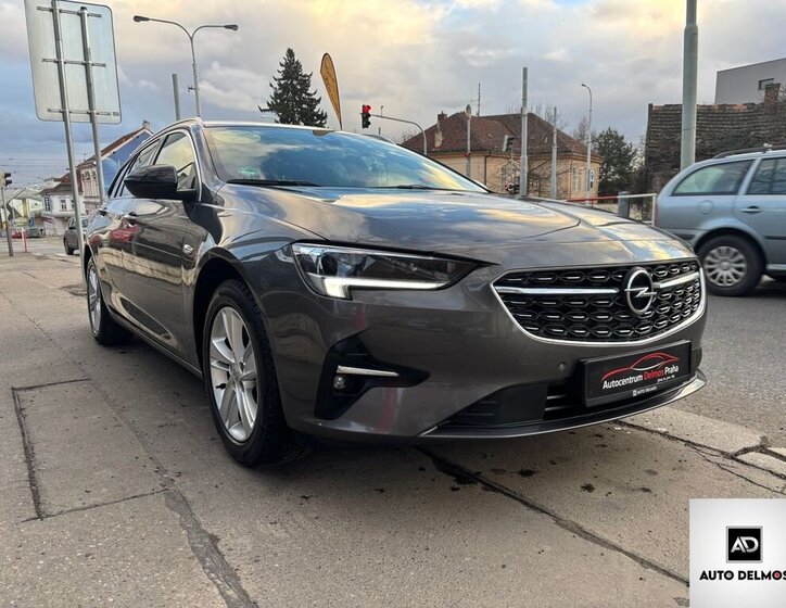 Opel Insignia Kombi 2,0 l 128 kw