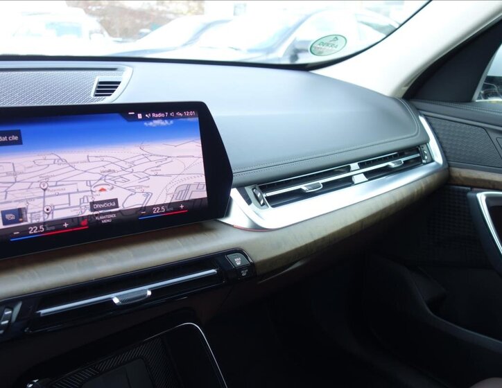 BMW X1 SUV 2,0 l 110 kw