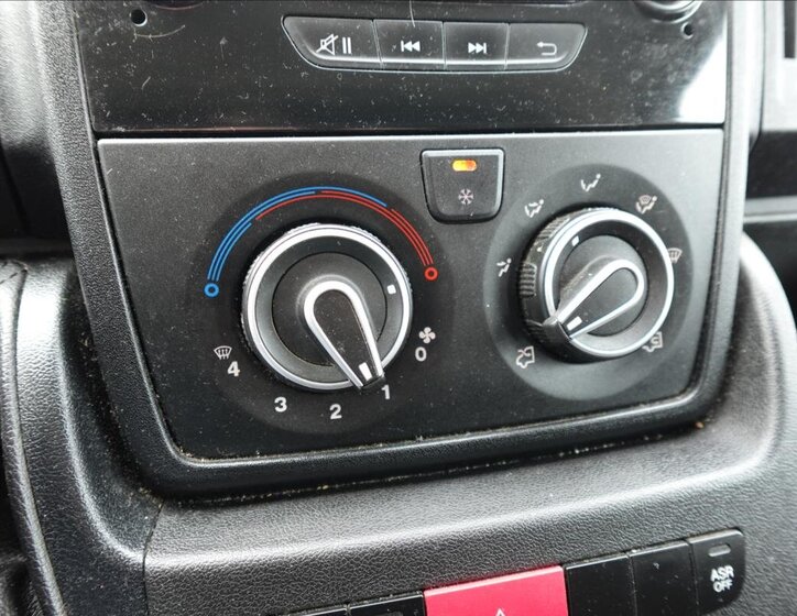 Citroën Jumper Ostatní 2,2 l 103 kw