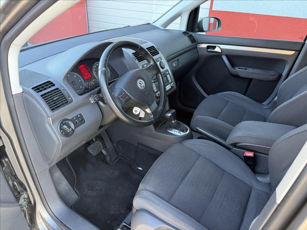 Volkswagen Touran MPV 2,0 l 103 kw