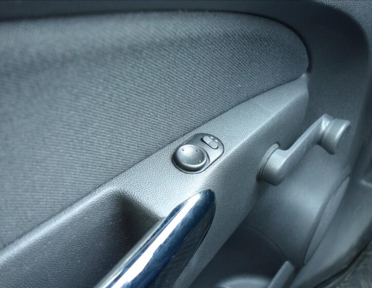 Opel Corsa Hatchback 1,2 l 59 kw