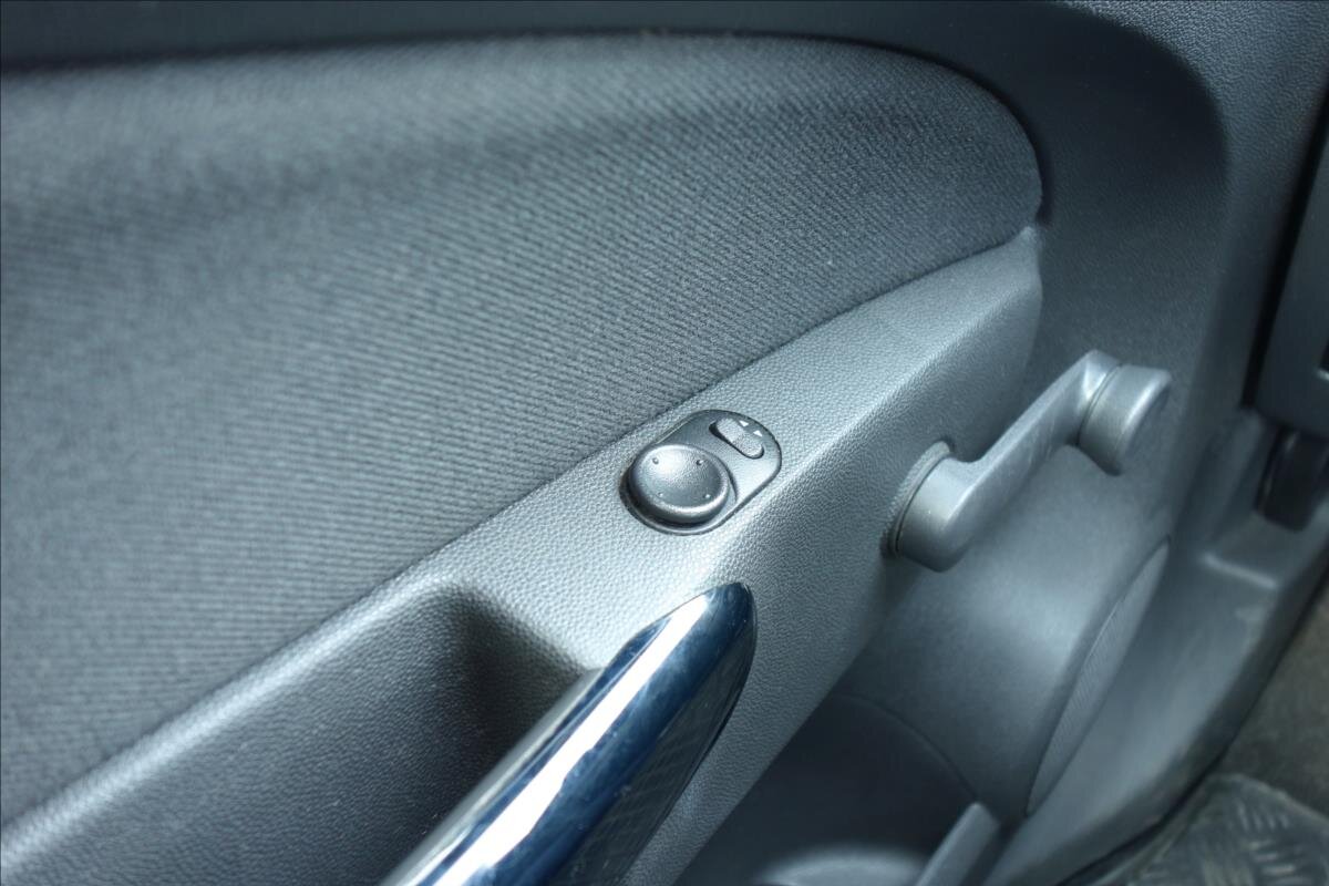 Opel Corsa Hatchback 1,2 l 59 kw