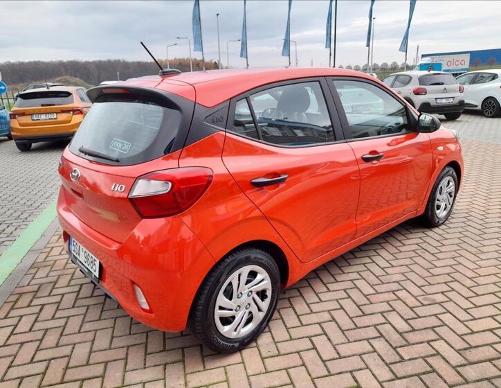 Hyundai i10 Hatchback 998,0 49 kw