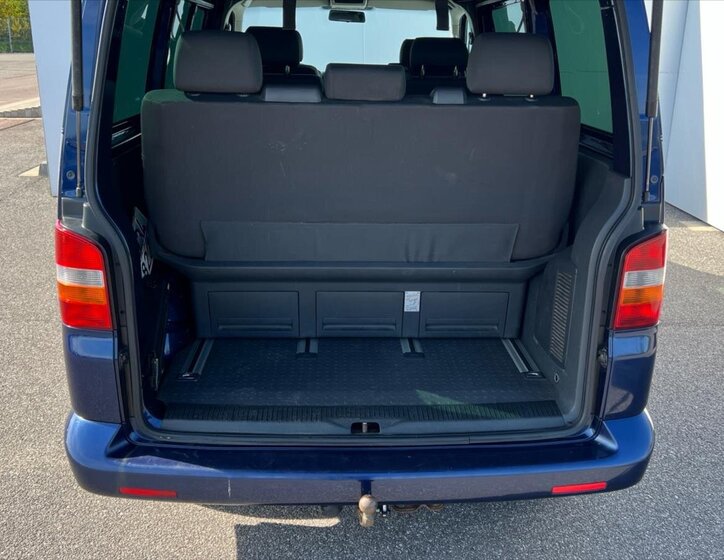 Volkswagen Multivan Kombi 2,5 l 96 kw