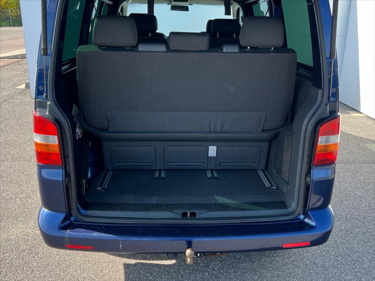 Volkswagen Multivan Kombi 2,5 l 96 kw