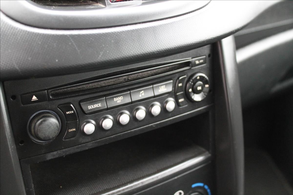 Peugeot 207 Kombi 1,4 l 54 kw