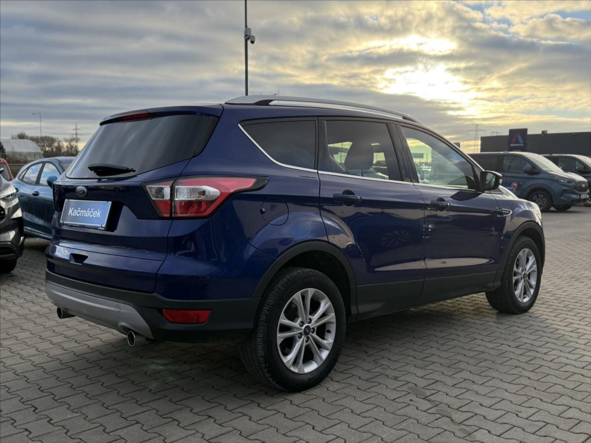 Ford Kuga SUV 2,0 l 110 kw