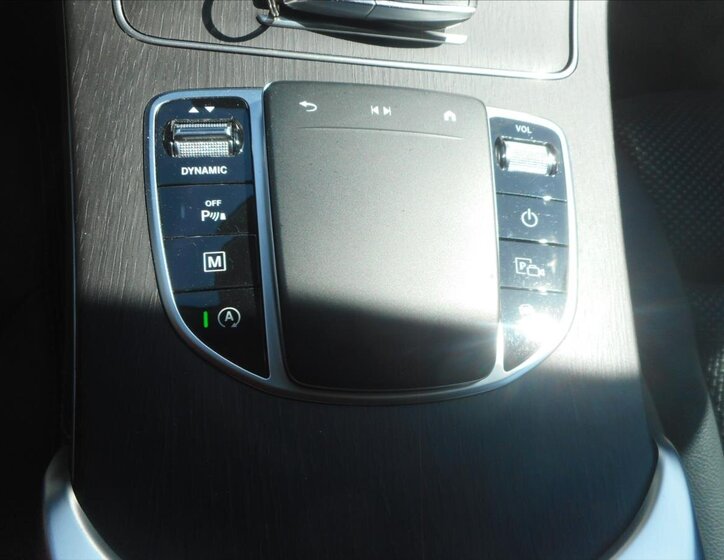 Mercedes-Benz GLC SUV / Terénní 2,0 l 143 kw