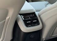 Volvo XC90 SUV / Terénní 2,0 l 335 kw