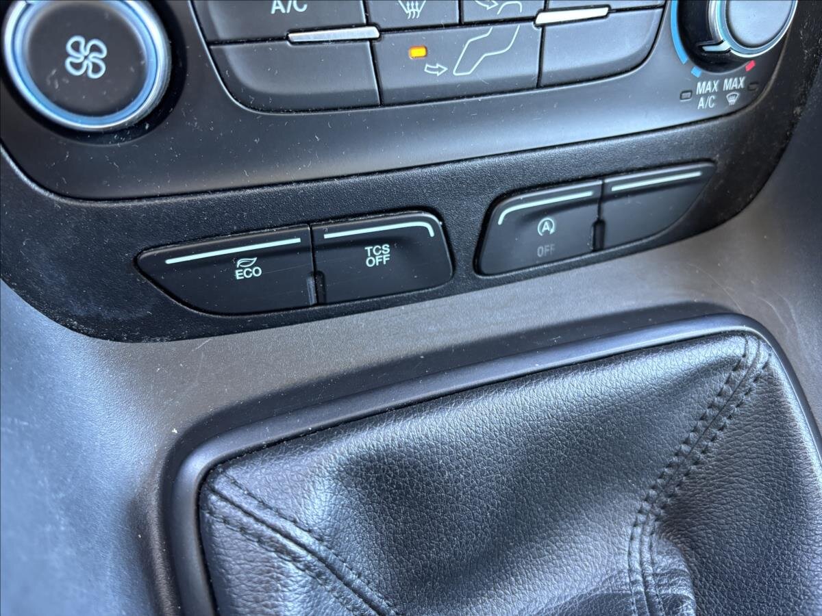 Ford Transit Connect Ostatní 1,5 l 74 kw