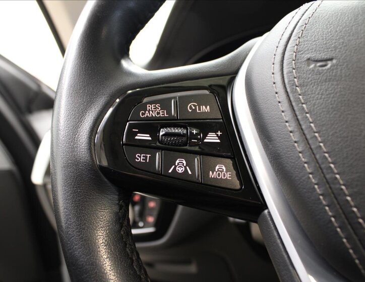 BMW Řada 5 Sedan / Limuzína 3,0 l 245 kw