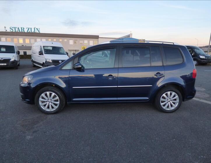 Volkswagen Touran 6