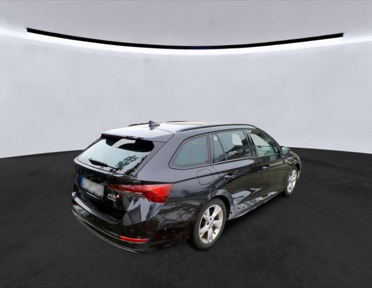 Škoda Octavia Kombi 2,0 l 110 kw