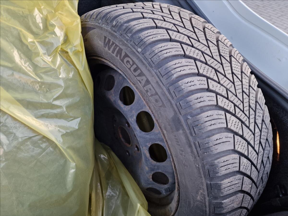 Škoda Octavia Sedan / Limuzína 2,0 l 110 kw