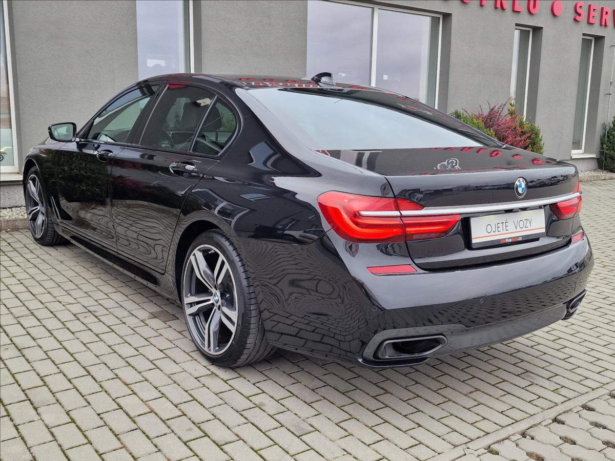 BMW Řada 7