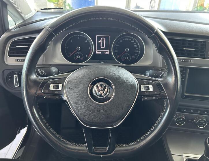 Volkswagen Golf 13