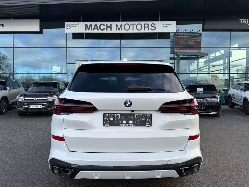 BMW X5 SUV / Terénní 3,0 l 250 kw