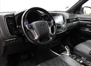 Mitsubishi Outlander 10