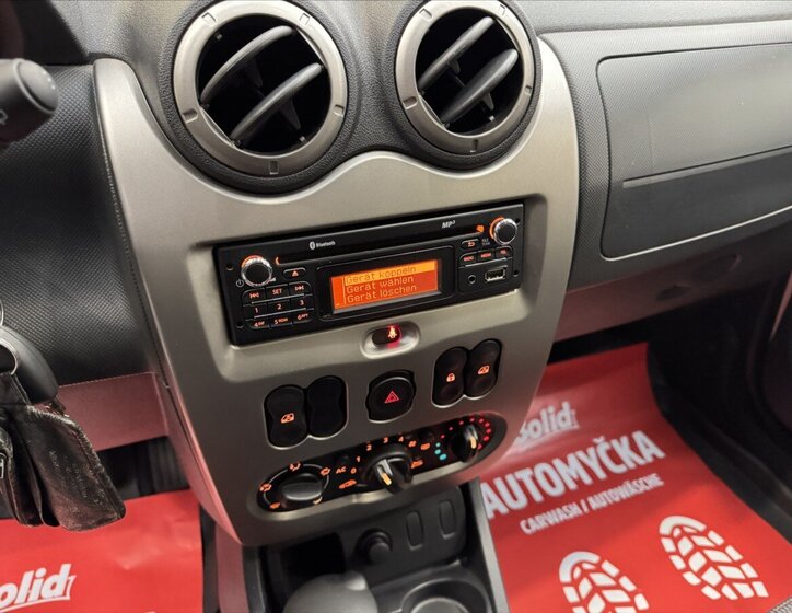 Dacia Duster SUV / Terénní 1,6 l 77 kw