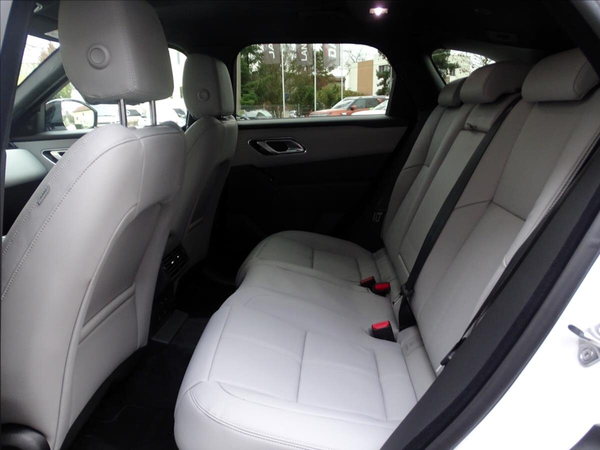 Land Rover Range Rover Velar SUV / Terénní 2,0 l 150 kw