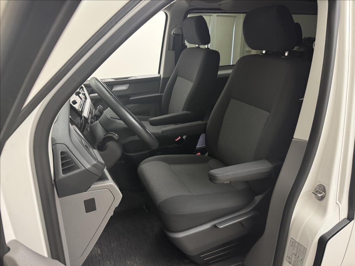 Volkswagen Transporter Kombi 2,0 l 110 kw