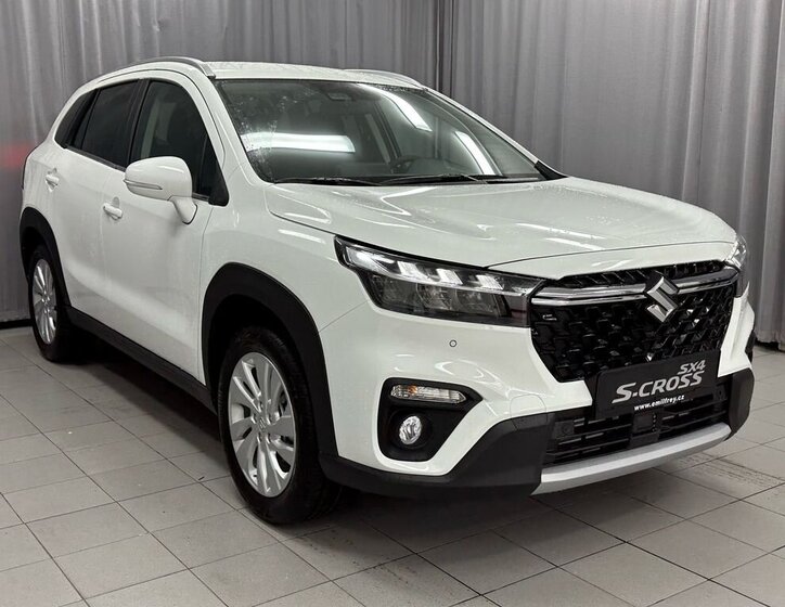 Suzuki S-Cross SUV / Terénní 1,4 l 81 kw