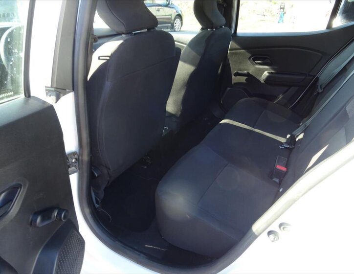 Dacia Sandero Hatchback 999,0 67 kw